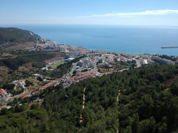 Arrábida & Wine Tour - Sesimbra and Setúbal
