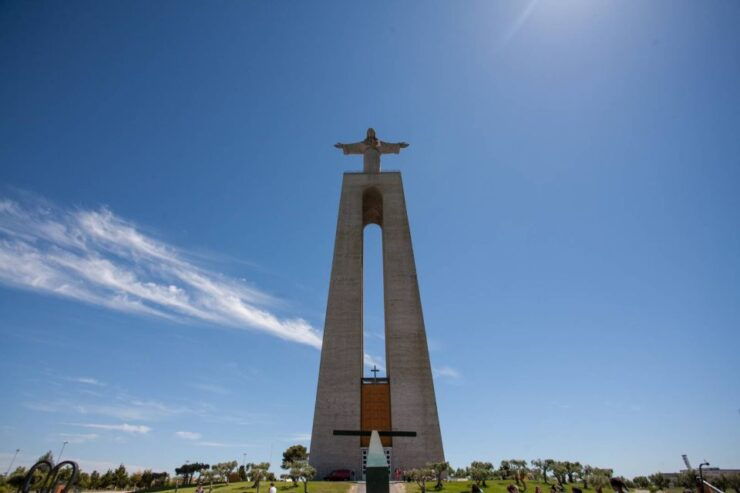 Arrábida With Wine Tasting From Lisbon - Experience Highlights