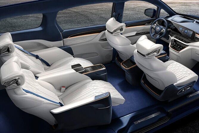 Arrival by Private MiniVan from Pudong Airport PVG to Shanghai - The Journey from Pudong Airport to Shanghai: What You Can Expect