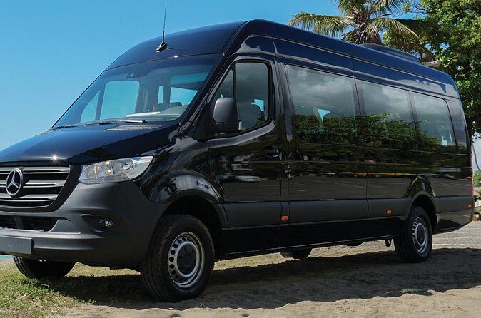 Arrival by Private Sprinter from SJU Airport to Old San Juan - The Pickup Experience