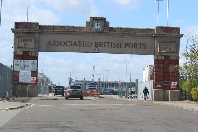 Arrival, Departure or Round Trip Private Transfer: Central London to Southampton Cruise Port - Common Questions
