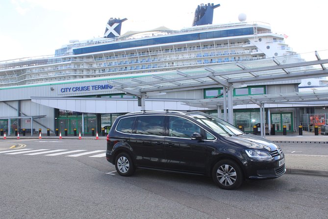 Arrival or Departure Private Transfer: Gatwick Airport to Southampton Cruise Port - Meeting and Pickup