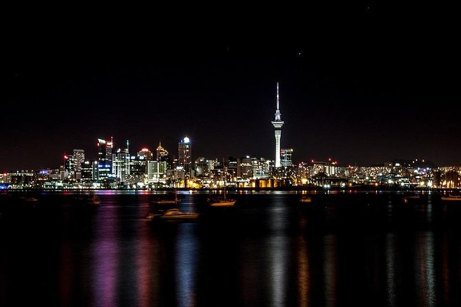Arrival Private Transfer: Auckland Airport AKL to Auckland City by Sedan Car - Additional Information for Overnight Flight Arrivals