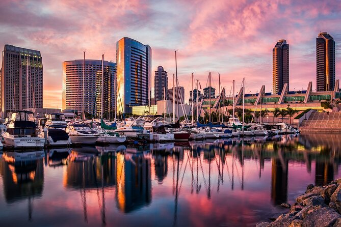 Arrival Private Transfer: San Diego Airport SAN to San Diego in Business Car - Operating Hours