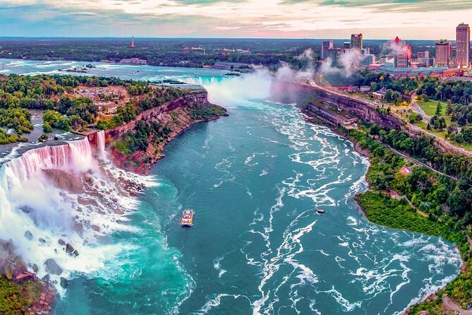 Arrival Private Transfer: Toronto Airport YYZ to Niagara Falls in Business Car - The Sum Up