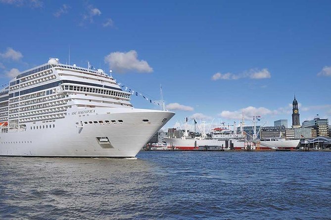 Arrival Private Transfers From HAMburg Airport HAM to HAMburg City - The Sum Up