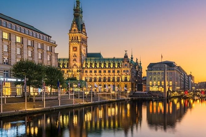 Arrival Private Transfers From Hamburg Airport XFW to Hamburg City - Professional and Knowledgeable Drivers