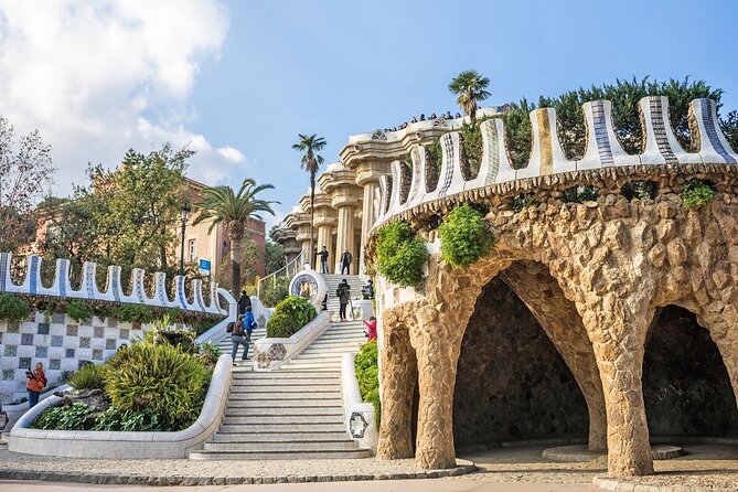 Arrival Transfer From Barcelona Airport BCN to Barcelona in Private Car/Van - Private Tour/Activity Details