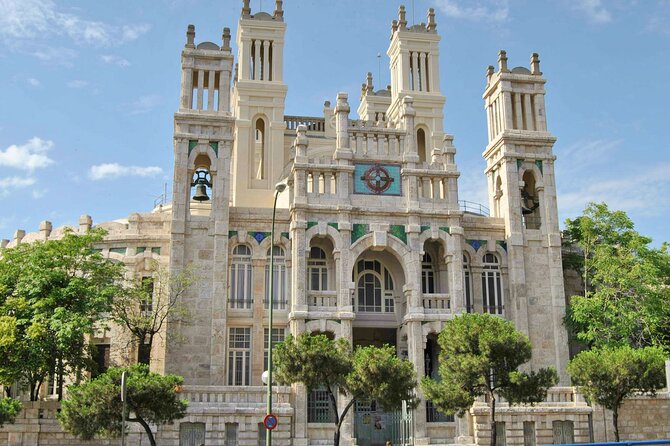 Arrival Transfer From MADrid Airport MAD to MADrid in Private Van - Cancellation Policy