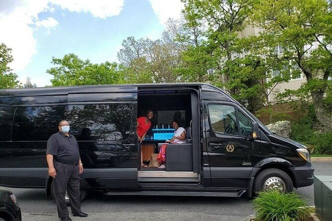 Arrival Transfer From Richmond Airport Up to 14 people - Why This Transfer Works Well for Different Types of Travelers