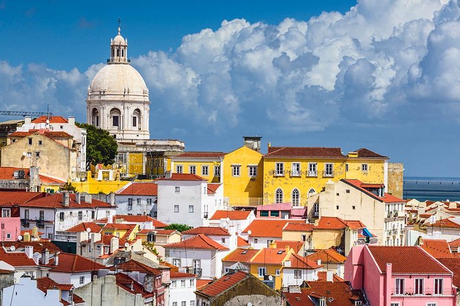 Arrival Transfer: Lisbon Airport LIS to Lisbon in Luxury Van - Booking Information