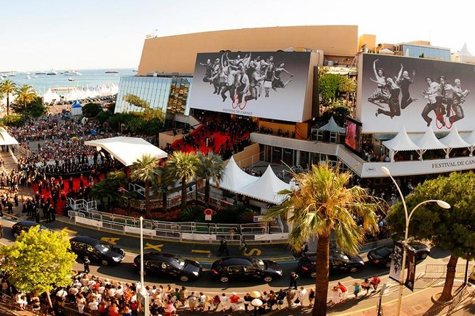 Arrival Transfer: Nice Airport NCE to Cannes in Luxury Van - Pricing and Group Size