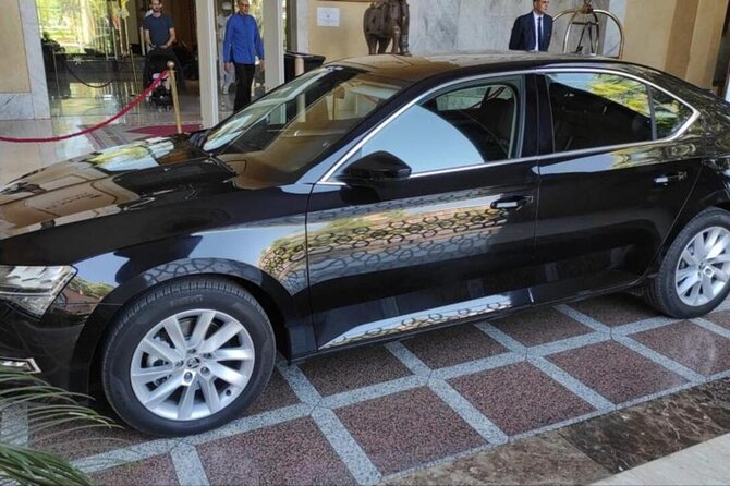 Arrive or Depart : Marrakech Menara Airport-Hotel Logistics - Tips for Navigating Marrakech Menara Airport