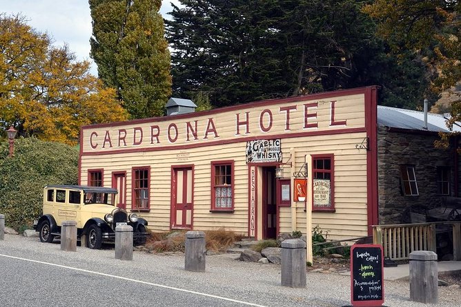 Arrowtown and Wanaka Highlights Tour From Queenstown - Traveler Information