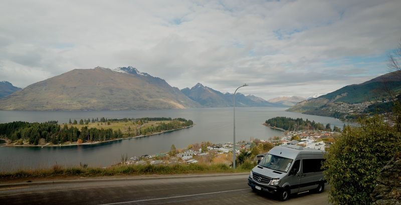 Arrowtown, Ayrburn, and Winery Half-Day Tour in Queenstown - A four-hour sampler of Queenstown and Central Otago