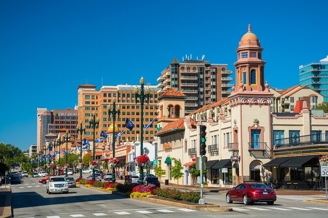 Art and Culture: Kansas City Private Walking Tour - Artistic Landmarks