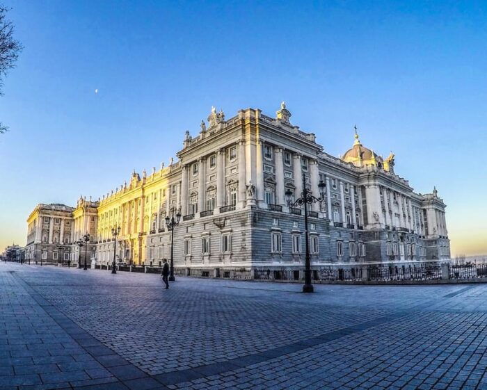 Art and Heritage: Tour the Royal Palace of Madrid - Exploring Spanish Monarchy and History