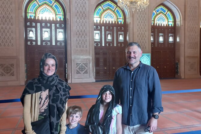 Art & Culture Visit Sultan Qaboos Grand Mosque Guide - Meeting and Pickup