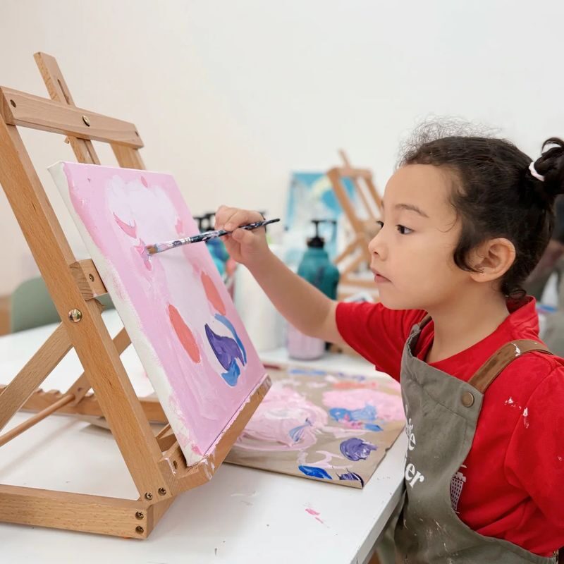 Art Jam Workshop by Sage Artelier - The studio atmosphere and pace