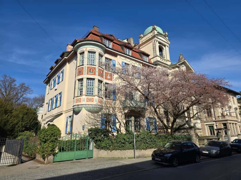 Art Nouveau Meets Street Art in Munich - Whats Included and Not