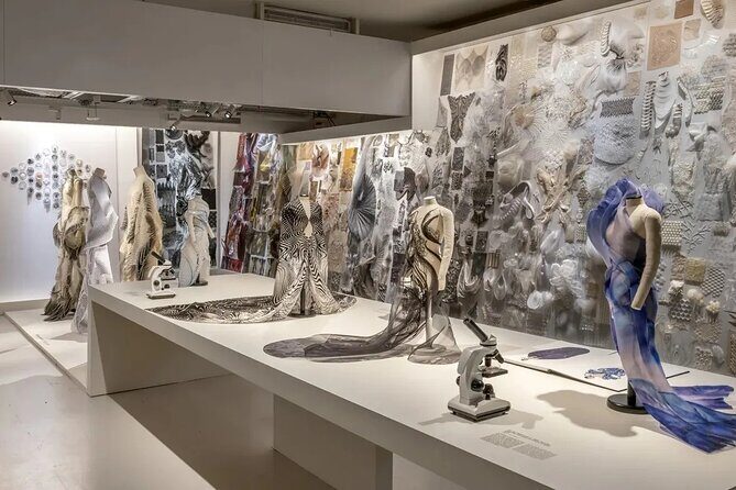 Art Science Museum Entry Ticket at Marina Bay Sands - An In-Depth Look at the ArtScience Museum Experience