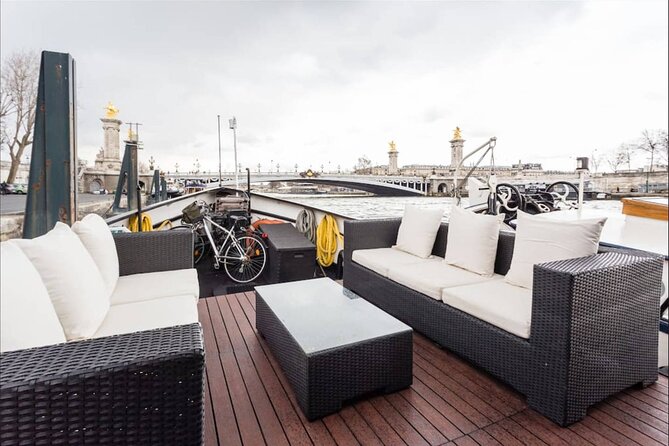 Art Workshop on the Boat With Brunch in the Centre of Paris - Event Details