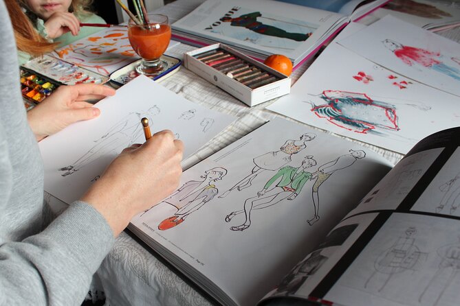 Art Workshop on the Boat With Brunch in the Centre of Paris - Requirements