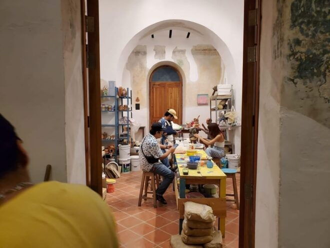 Art Workshops and Chocolate Shops Tour - Itinerary