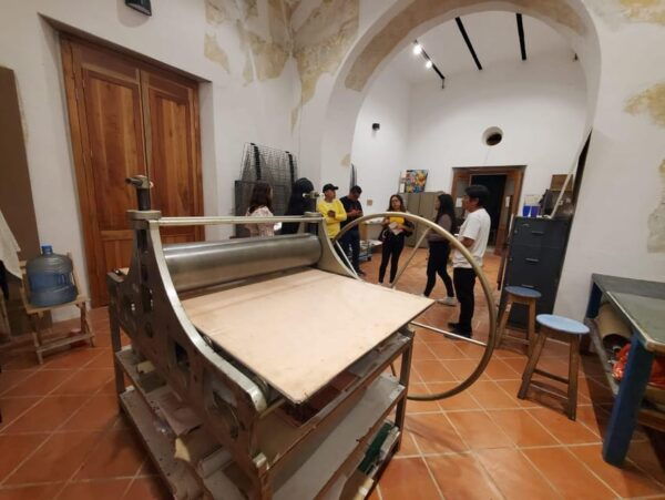 Art Workshops and Chocolate Shops Tour - Recommendations