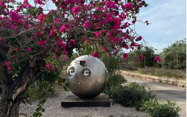 Arte-Contemporary: Sculpture Park and Art Gallery Visit - Convenient Booking and Cancellation