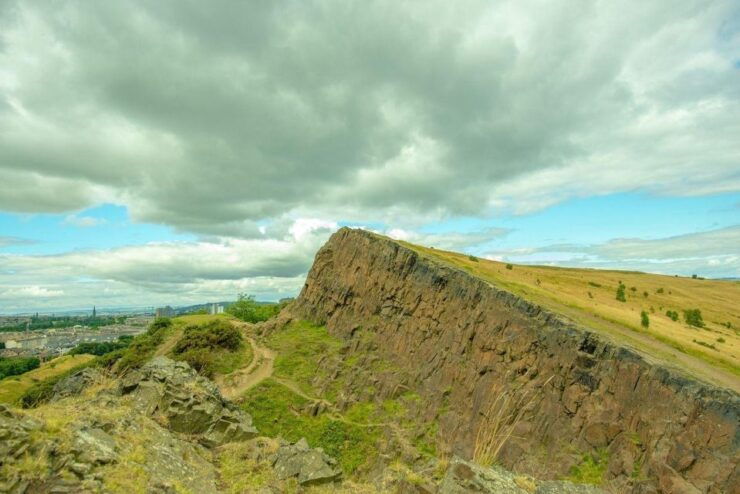 Arthur's Seat In App Audio Tour: a Vertiginous Hike - Experience Highlights