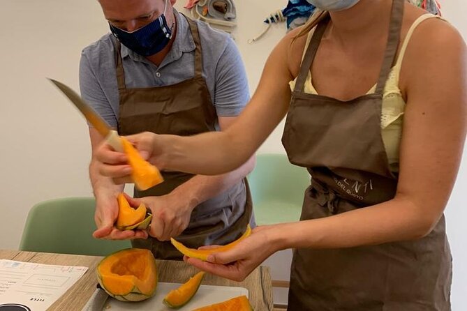 Artisanal Ice Cream Pasta Course in Castellana Caves - Unique Pasta Techniques