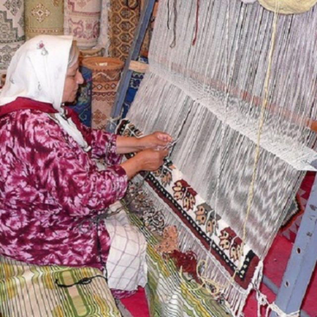 Artistic Tours and Workshops in the Heart of Traditional Fes - Tour Traditional Craftsmens Workshops