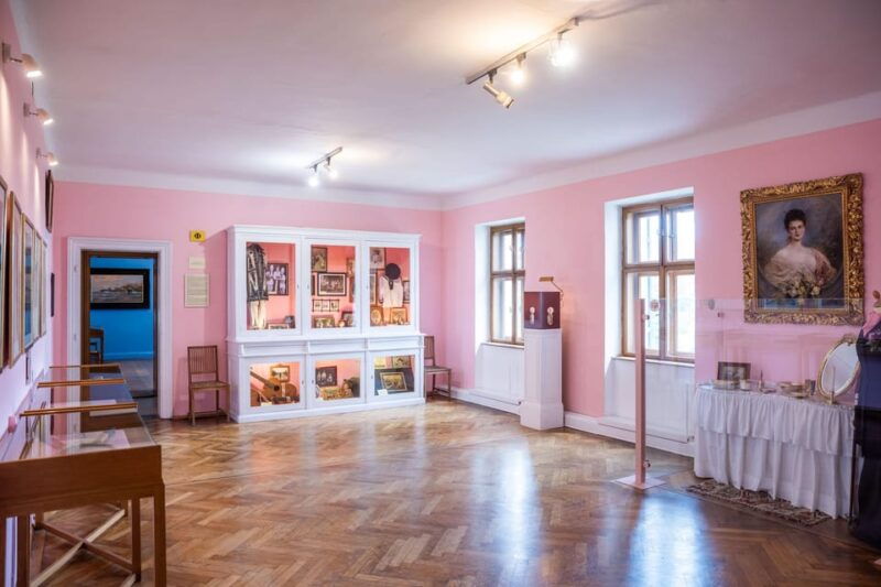 Artstetten: Journey Through Past at Artstetten Castle - Good To Know