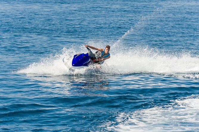 Aruba Jet Ski Rental  Exciting Water Adventures Await - Practical Details and Tips