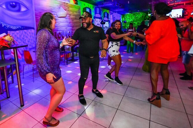 Aruba Nightlife and Barhopping on Chogogo Party Bus - The Real Deal: Honing in on the Reviews