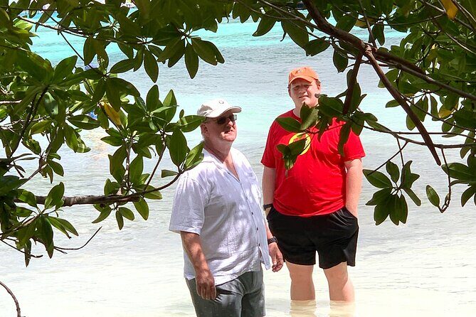 Aruba Private Island tour A/C Van - FAQs