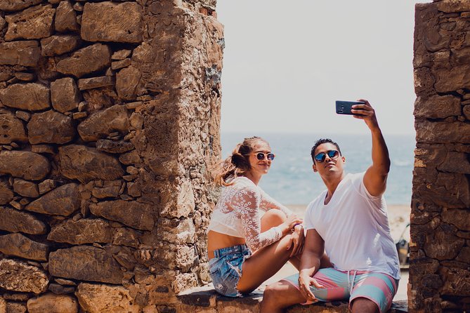 Aruba Tour With Arikok National Park and Arashi Beach - Positive Reviews and Appreciation for Tour Guides