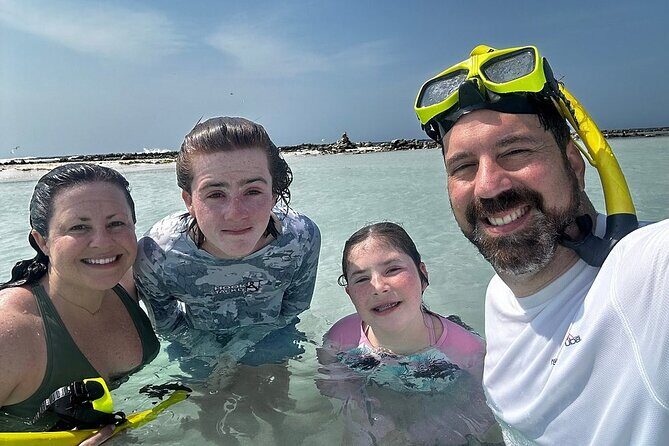 Aruban Local Lunch and Baby Beach Snorkeling - Transportation and Group Size
