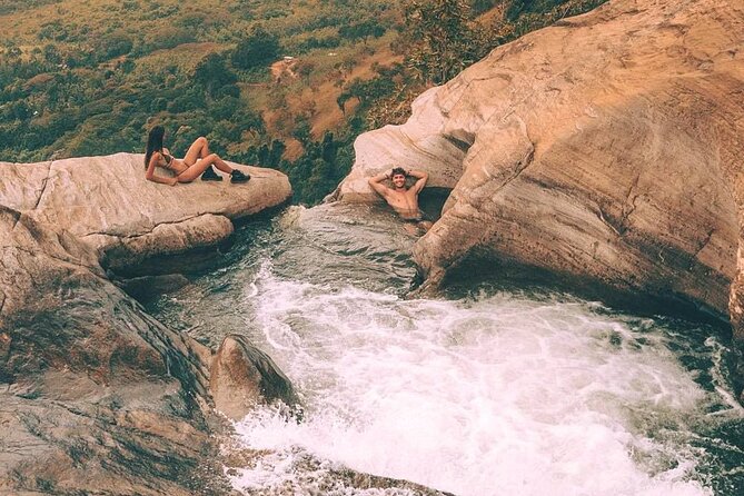 Arugam Bay to Ella Shuttle & Upper Diyaluma Waterfall Hike - Good To Know