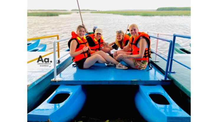 Arugambay: Mangrove Watching in Pottuvil Lagoon - Duration and Availability of the Tour