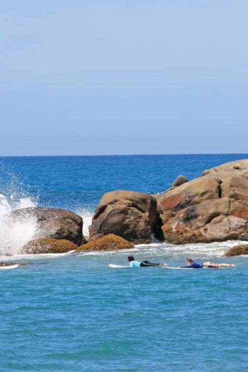 ARUGAMBAY THE BEST SURFING BEACH IN SRILANKA - Good To Know