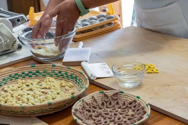 Arzachena: Cooking Class at Locals Home - Booking and Payment Information