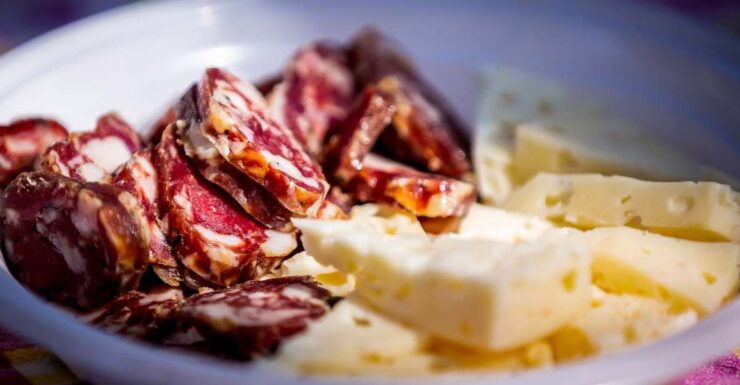 Arzana: Organic Product Tasting in a Farm at Sunset - Good To Know