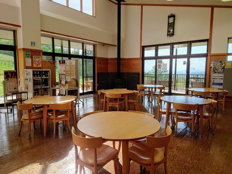 Asahikawa-Fukagawa Cidre Ticket -3 Tastings & Hokkaido Snacks - Local Snacks and a Bottle to Take Home