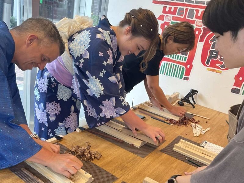 Asakusa: Create Your Own Personalized Japanese Chopsticks - The useful details at a glance