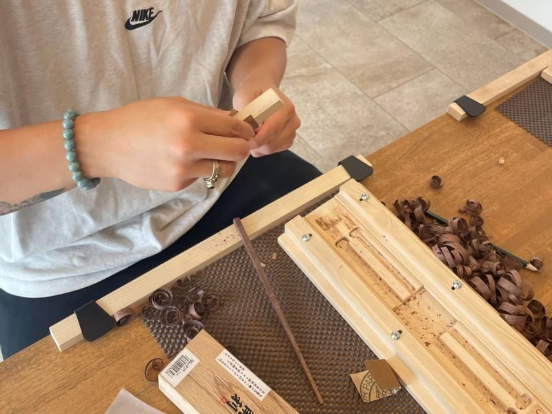 Asakusa: Create Your Own Personalized Japanese Chopsticks - A hands-on pause near Senso-ji