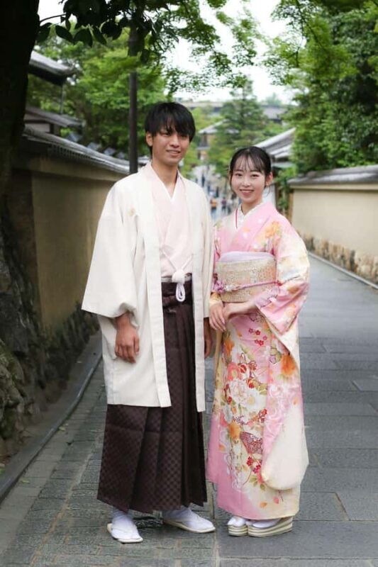 Asakusa: Family-Friendly Kimono & Yukata Experience - The Location and Surroundings