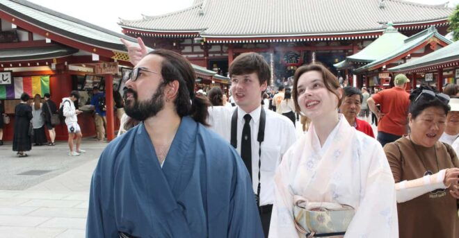 Asakusa: Private Tour, Licensed Guide and Chauffeur Service - Guided Experience