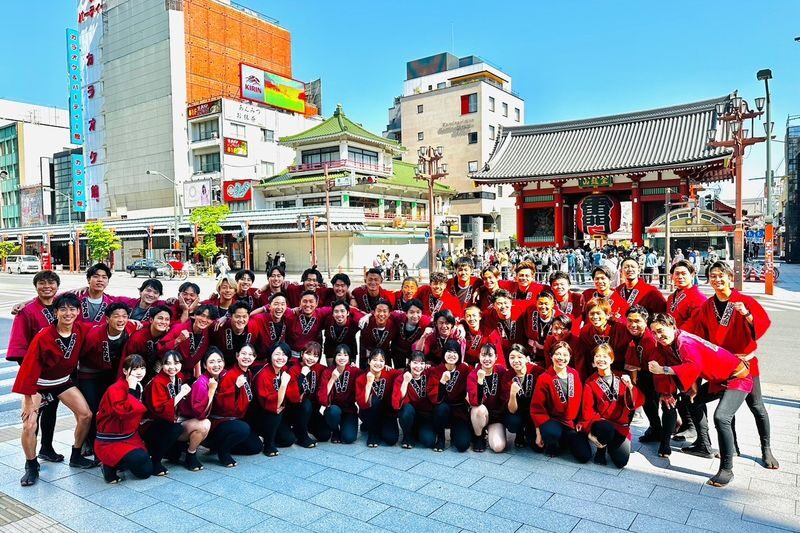 Asakusa Rickshaw Experience in Tokyo - Asakusa’s temples, shrines, and old-meets-new feel